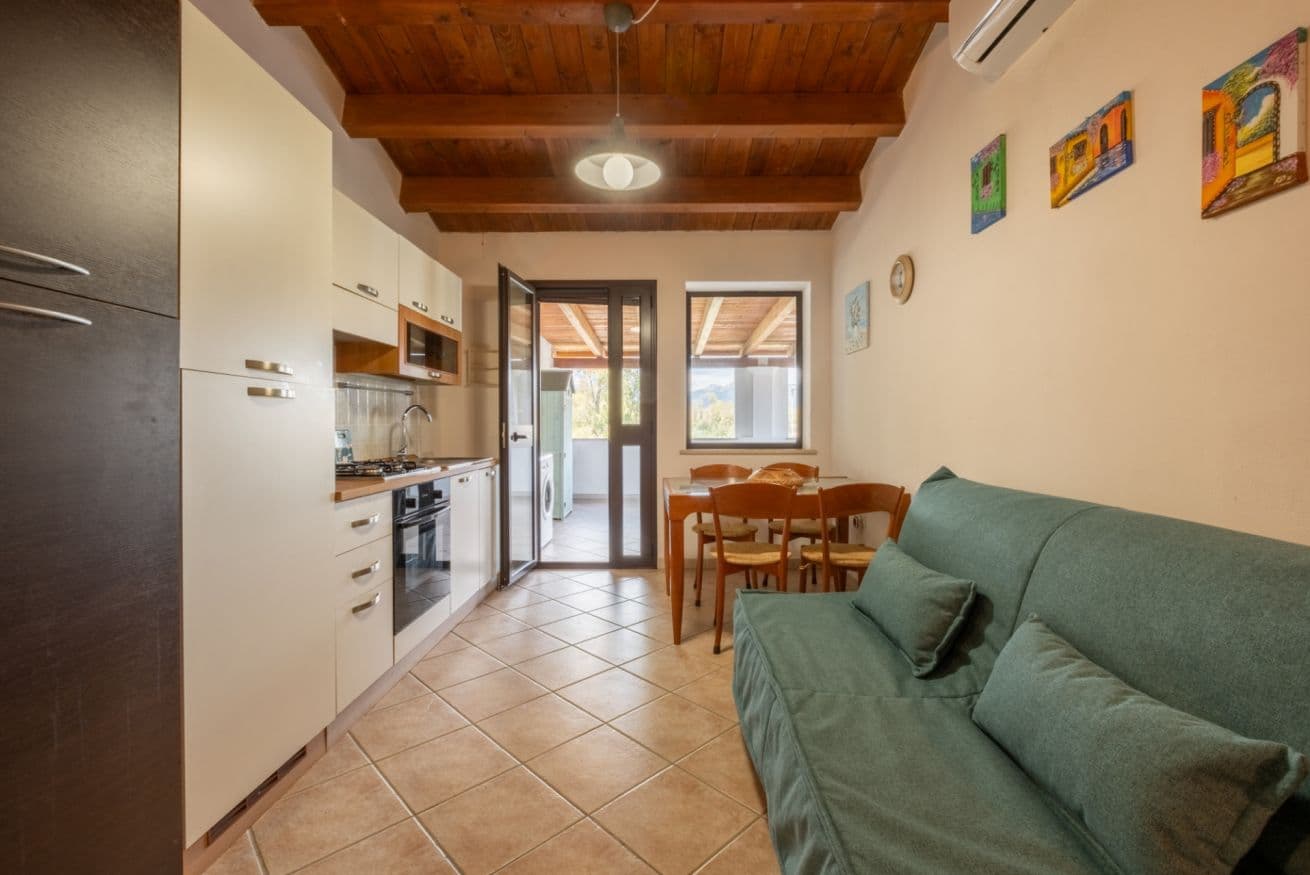La Mora - Photo 6